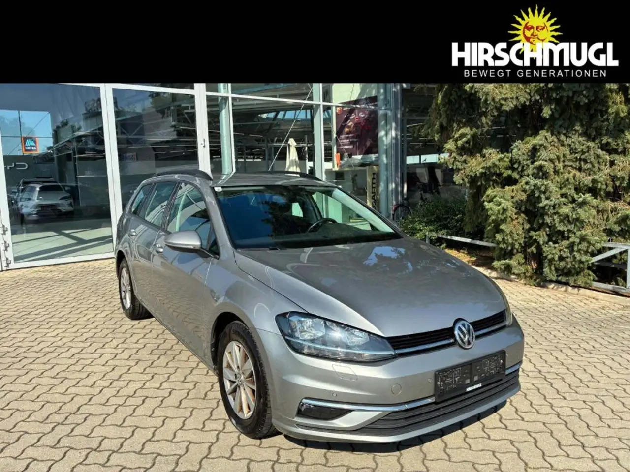 Volkswagen Golf 7 — photo 1 of 13