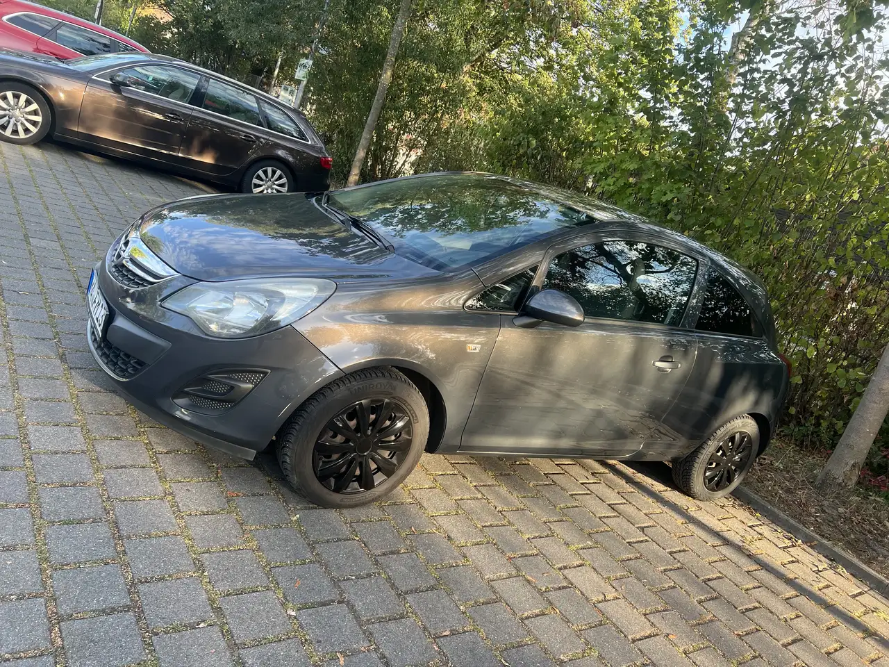 Opel Corsa 1.2 16V (ecoFLEX) Edition — photo 1 of 14
