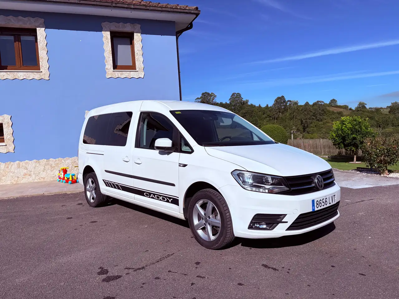 Volkswagen Caddy Caddy Maxi (Larga) 2.0 TDI 150 CV DSG · 7 plazas · Muy equipada · IVA deducible — photo 1 of 15