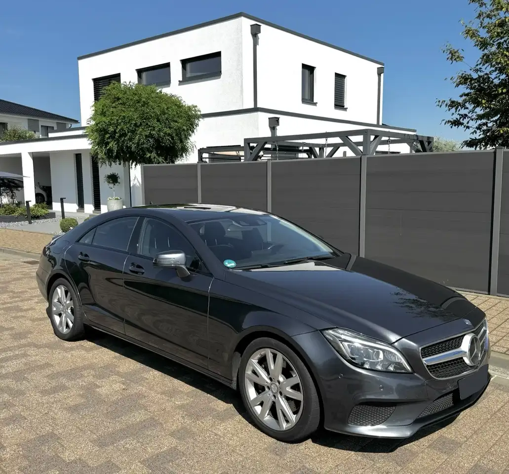 Mercedes-Benz CLS 350 9G • FACELIFT•Led•Memory•Logic 7• — photo 1 of 20