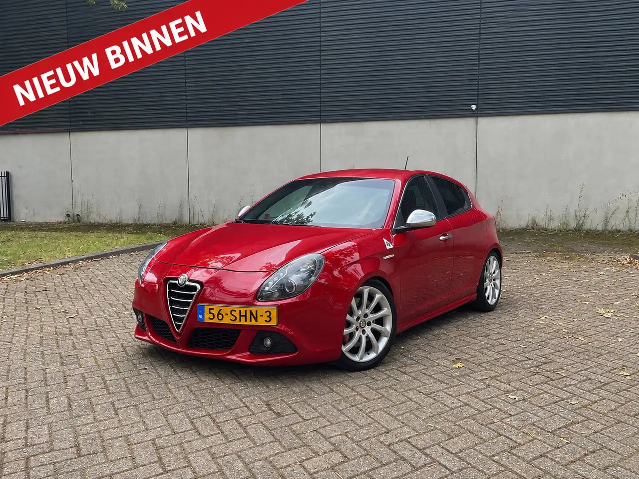 Alfa Romeo Giulietta 1.7 TBi Quad. V. — photo 1 of 15