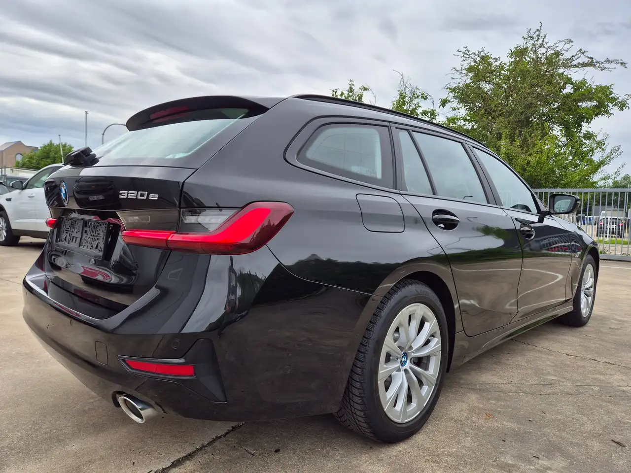 2022 BMW 320 eA Touring // PHEV HYBRID // 2022 !!, photograph 9