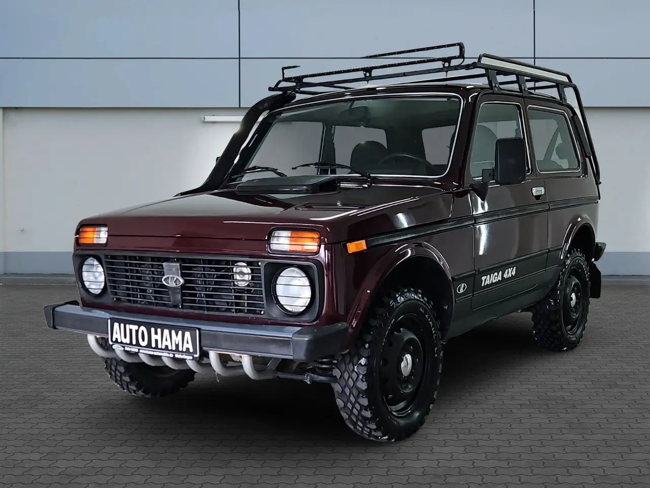 Lada Taiga Lada 4x4 *WENIG/KM*ROSTFREI*TOP*RELING* — photo 1 of 40