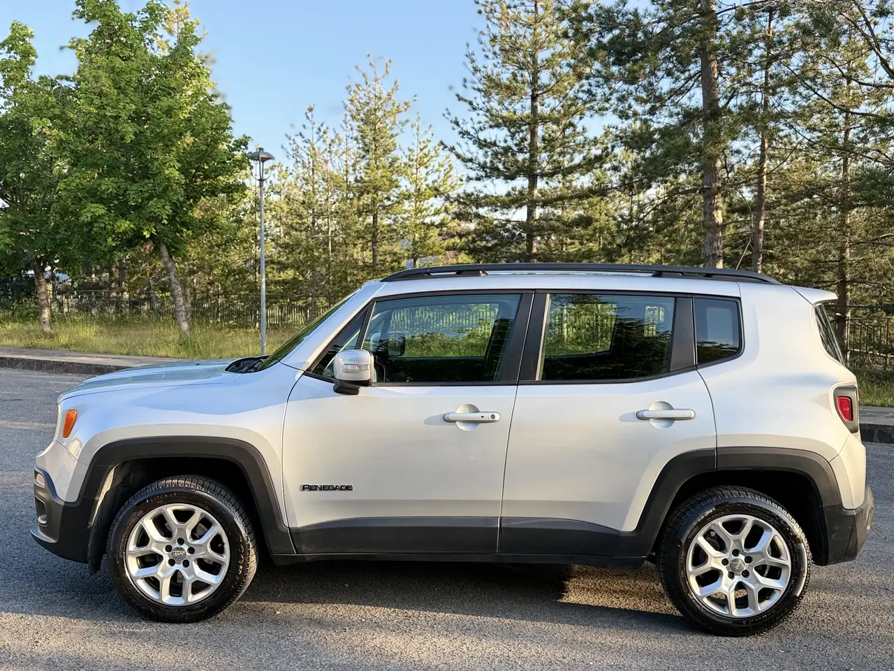 Jeep Renegade 2.0 mjt Longitude 4wd 140cv