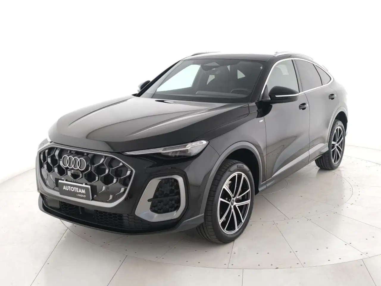 Audi Q5 Sportback 2.0 tdi mhev+ S-LINE quattro 204cv s-tro — photo 1 of 15