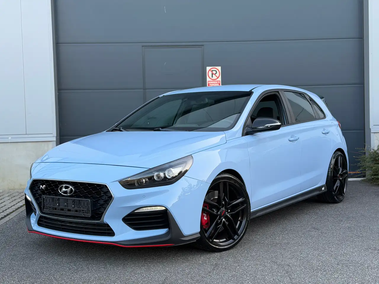 Hyundai i30 N 2.0 T-GDi N Performance Pack 275 PK — photo 1 of 15