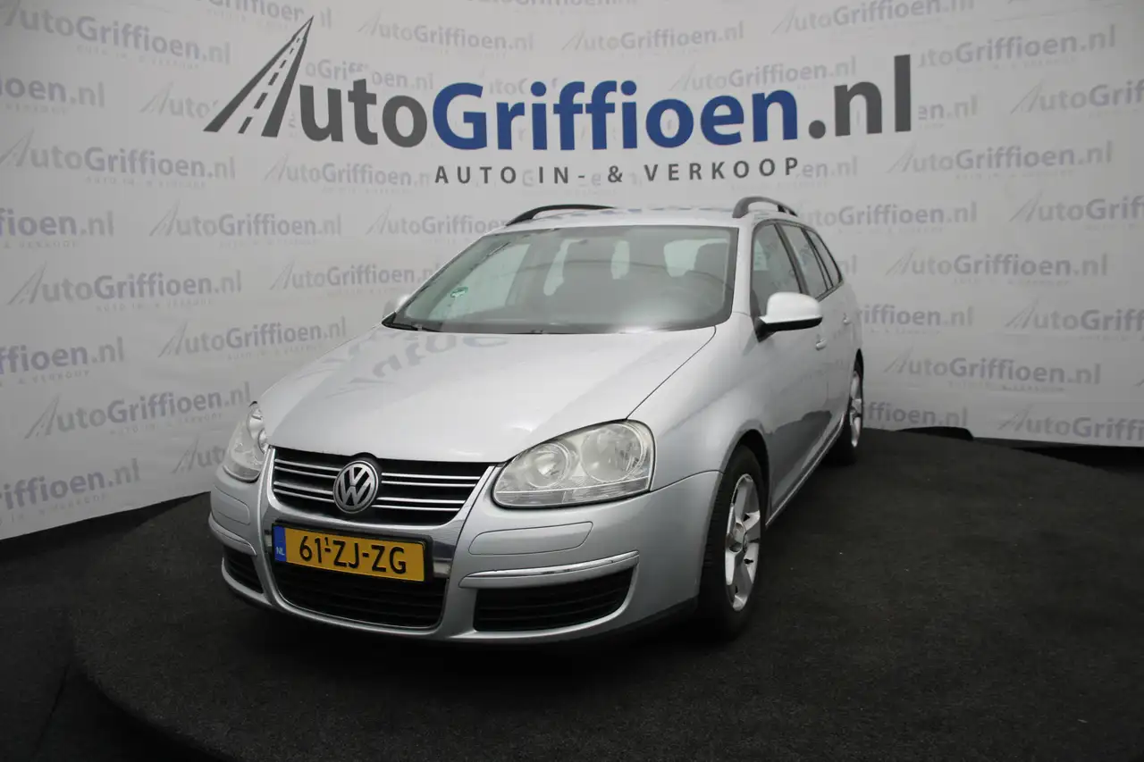 Volkswagen Golf Variant 1.4 TSI Trendline Business Export — photo 1 of 40