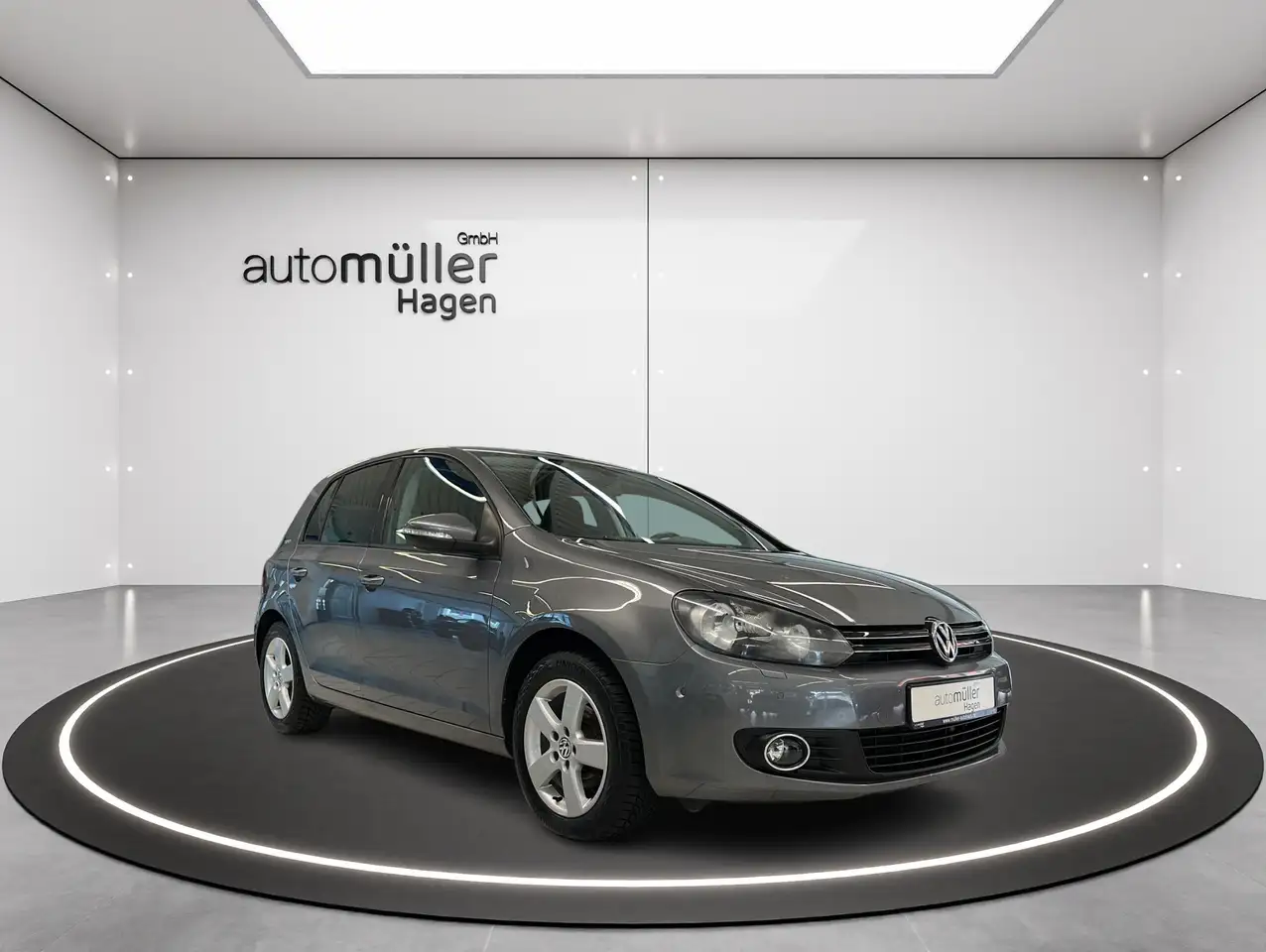 Volkswagen Golf 1.2 TSI Team|Klima|Tempo|ShZ|BTH — photo 1 of 27