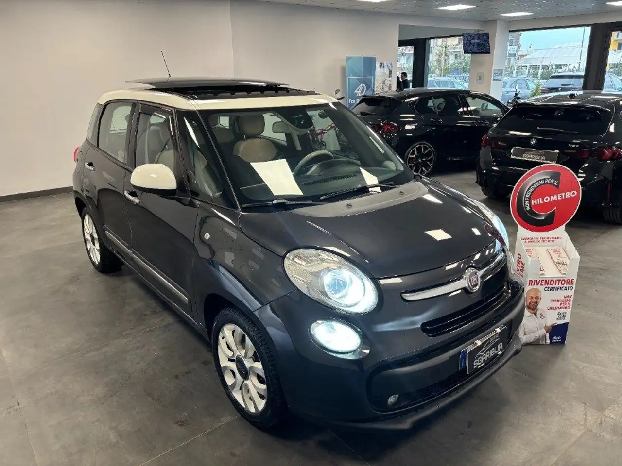 Fiat 500L Automatico Dualogic Lounge Tetto Apribile 1.3 MTJ — photo 1 of 15