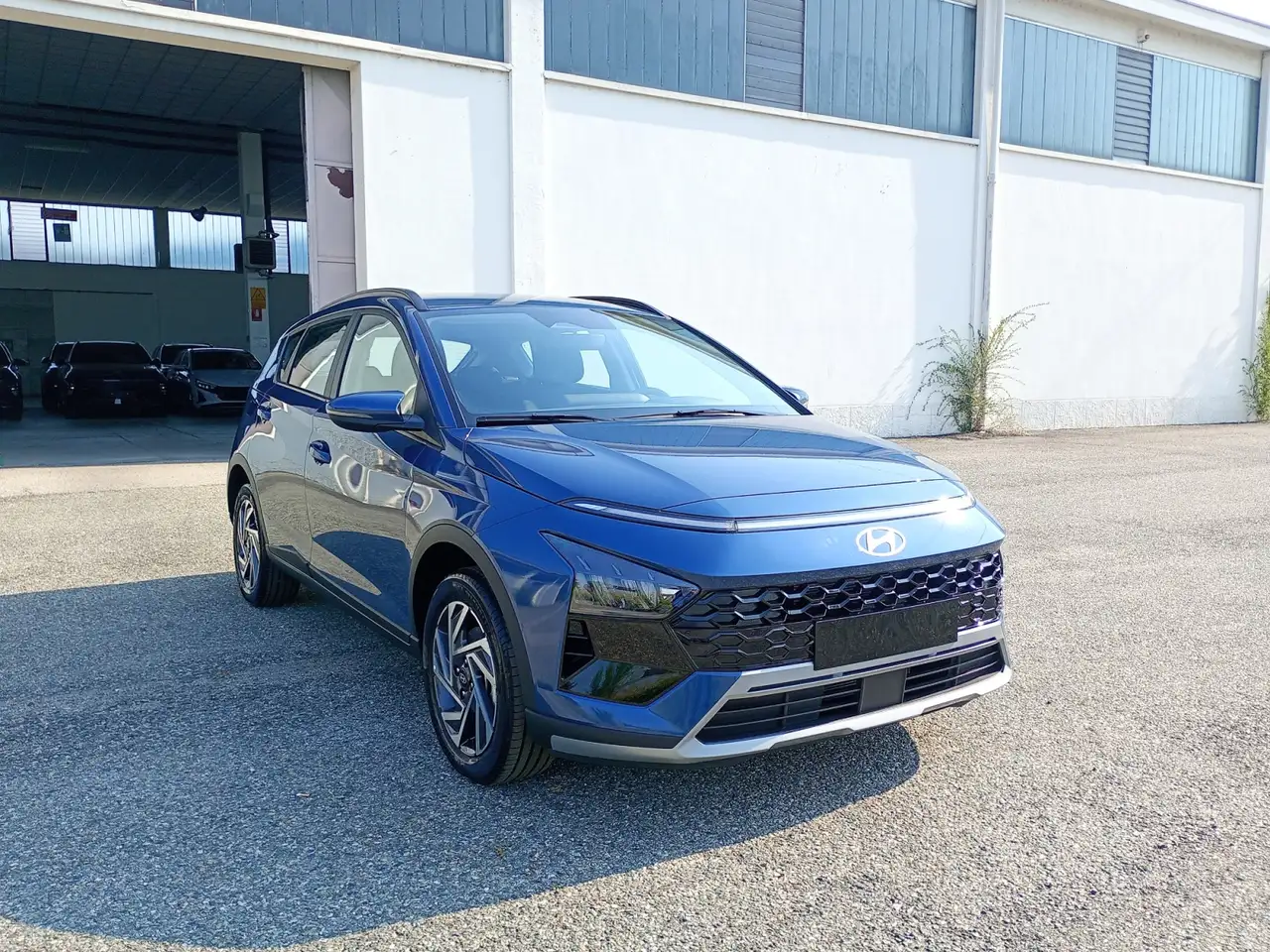 Hyundai BAYON PE 1.2MPI XLINE — photo 1 of 15