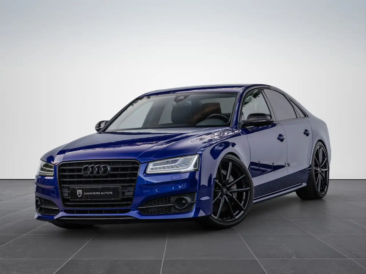 Audi S8 4.0 TFSI Plus 605pk Quattro Keramisch Carbon ACC 2 — photo 1 of 40