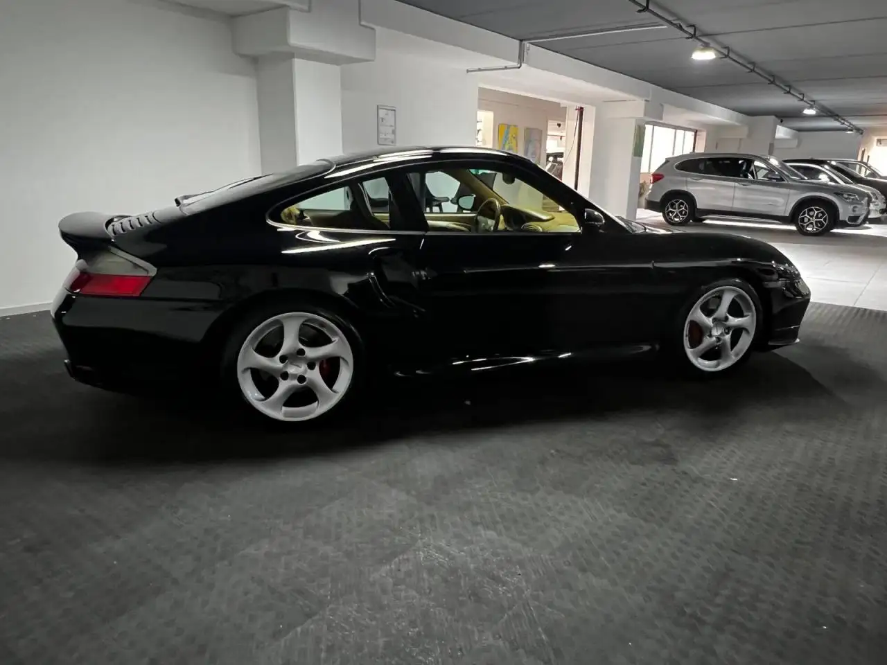 2001 Porsche 911 3.6i Turbo - 420 TYPE 996 COUPE Turbo, photograph 6