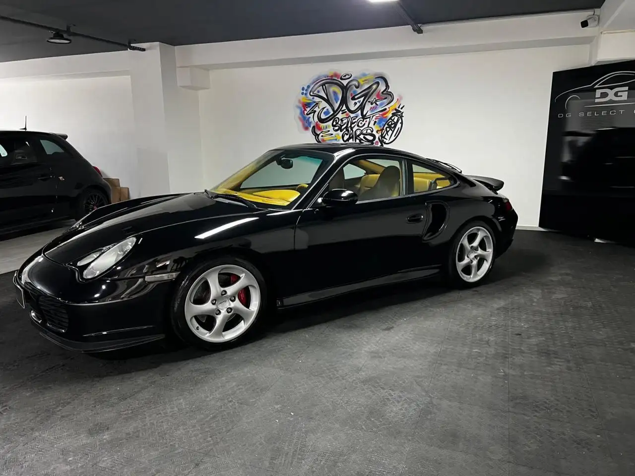 Porsche 911 3.6i Turbo - 420 TYPE 996 COUPE Turbo — photo 1 of 15