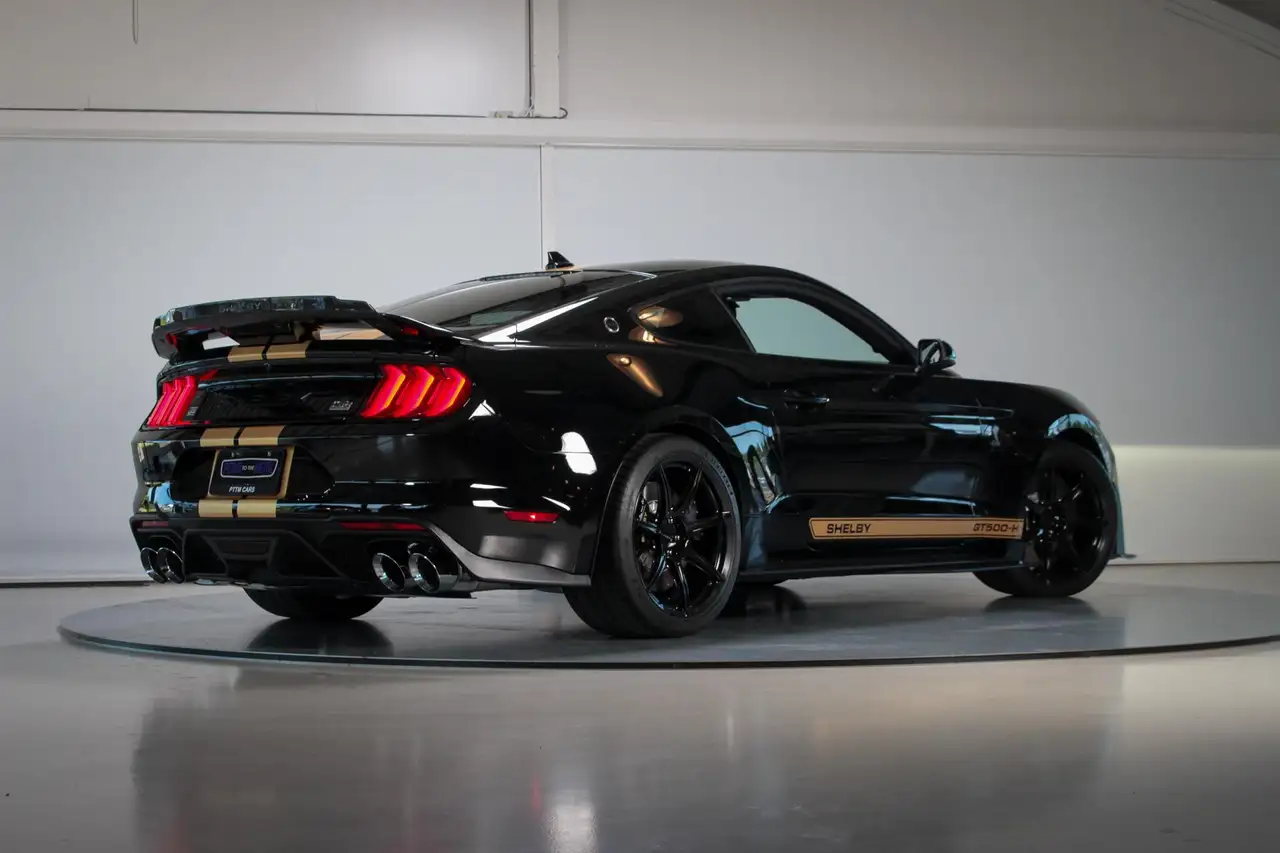 2022 Shelby Mustang GT-H GT500-H Hertz | 1 of 5 | 2890 km | Executive Purch, photograph 4