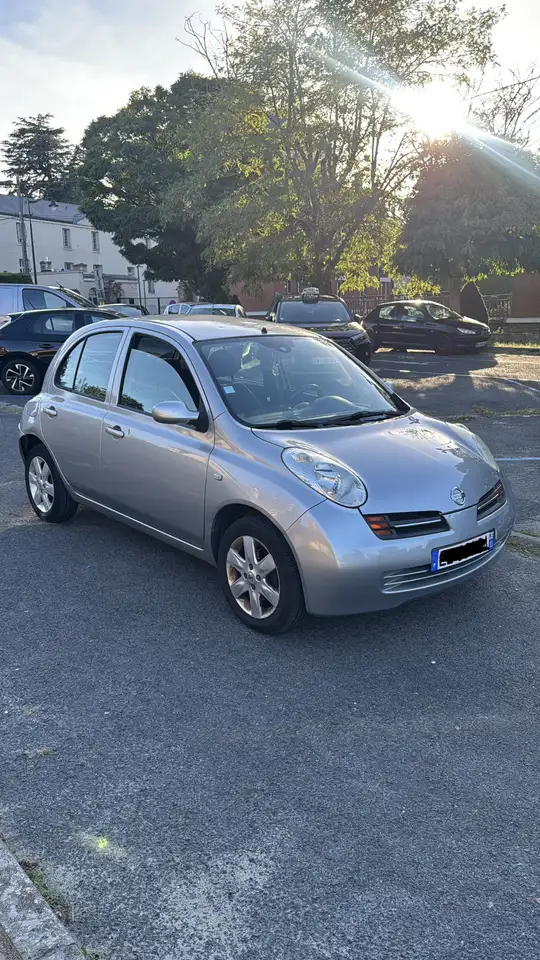 Nissan Micra 1.2i - 80 Visia — photo 1 of 9
