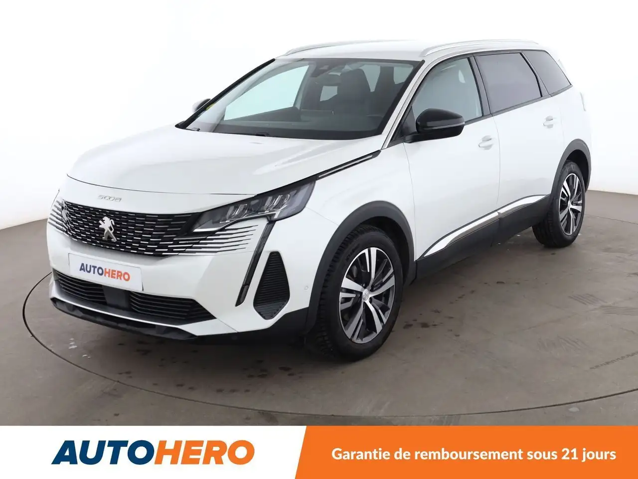 Peugeot 5008 1.5 Blue-HDi Allure Pack — photo 1 of 37