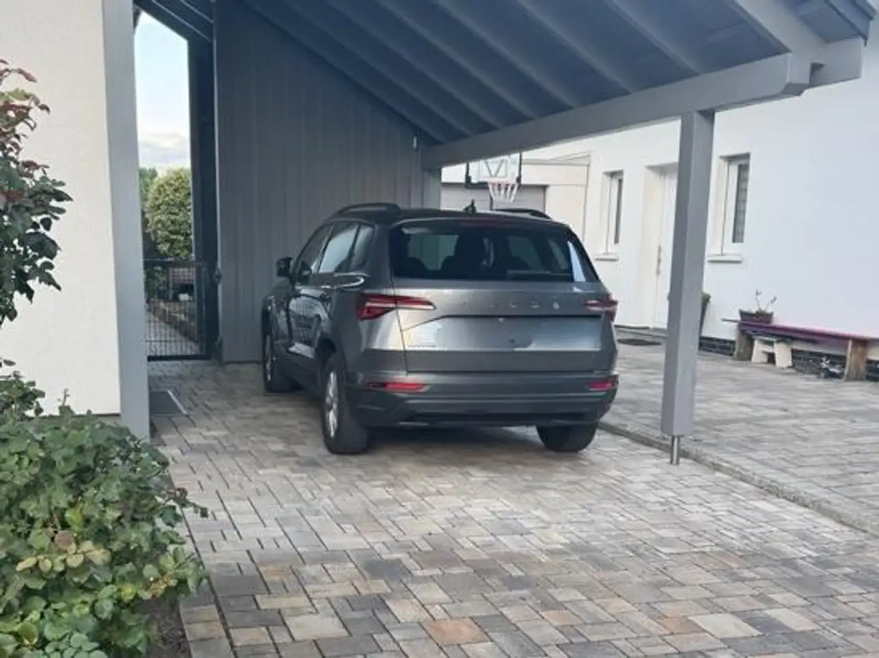 Skoda Karoq Karoq 1.5 TSI ACT DSG Selection — photo 1 of 6