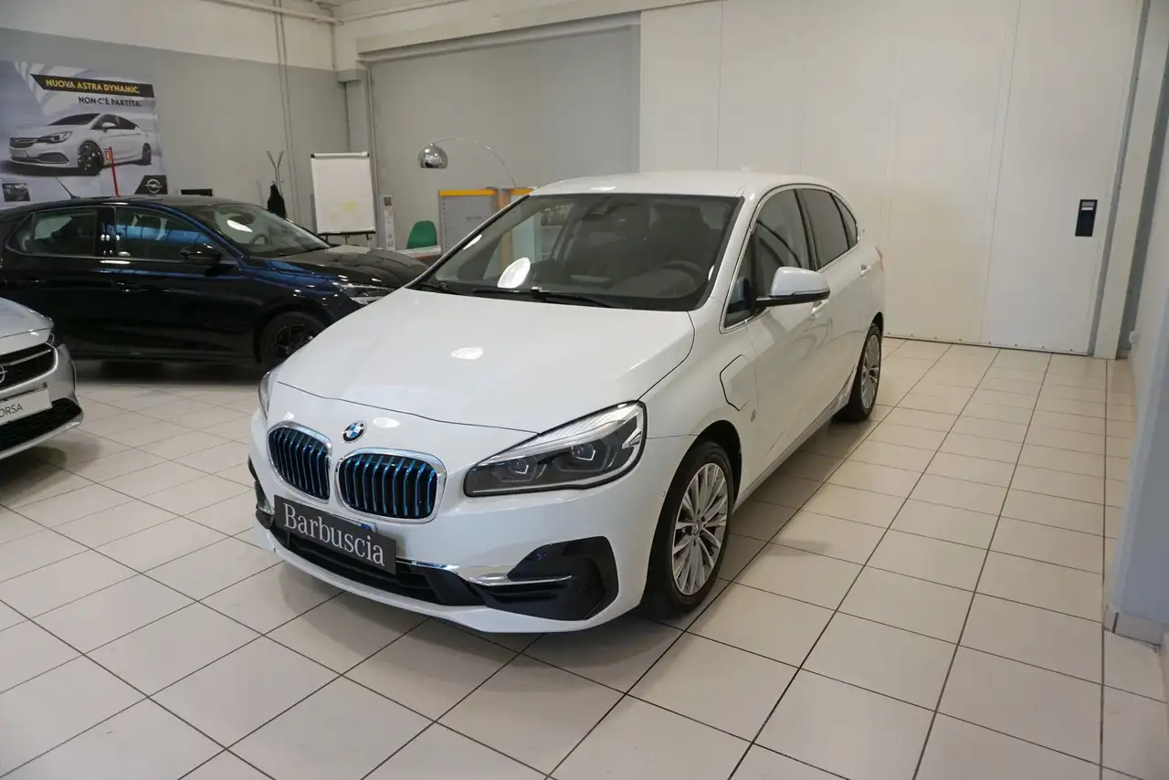 BMW 225 Serie 2 F45 2018 Active Tourer - 225xe Active Tourer iPerfor — photo 1 of 13