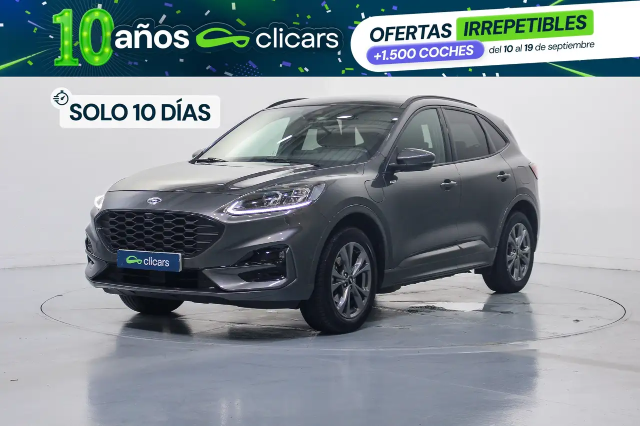 Ford Kuga 2.5 Duratec PHEV ST-Line X 4x2 — photo 1 of 38