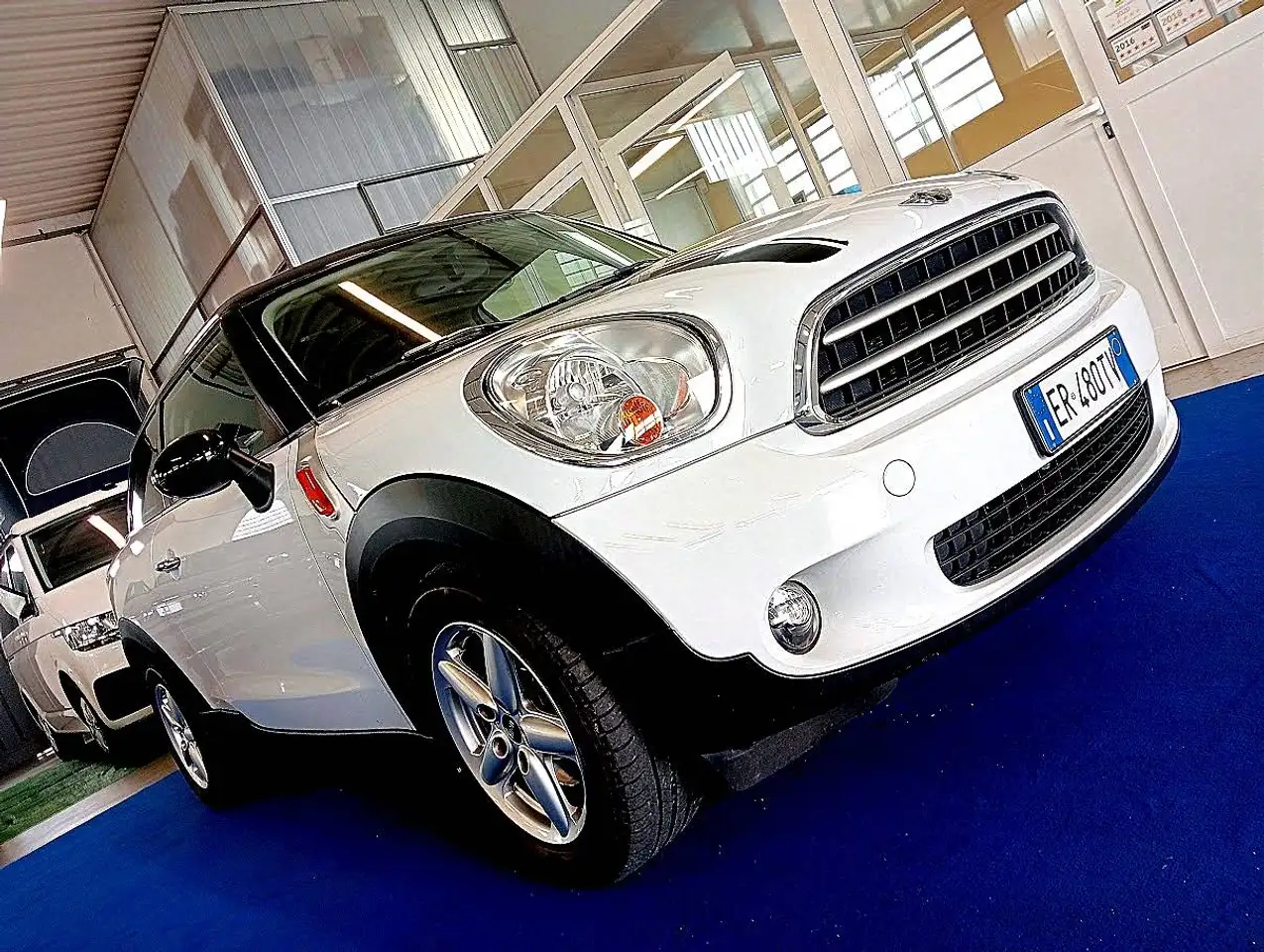 MINI Cooper 1.6 BICOLOR EURO6 PRONTA CONSEGNA NEOPATENTATI COUNTRYMAN — photo 1 of 28