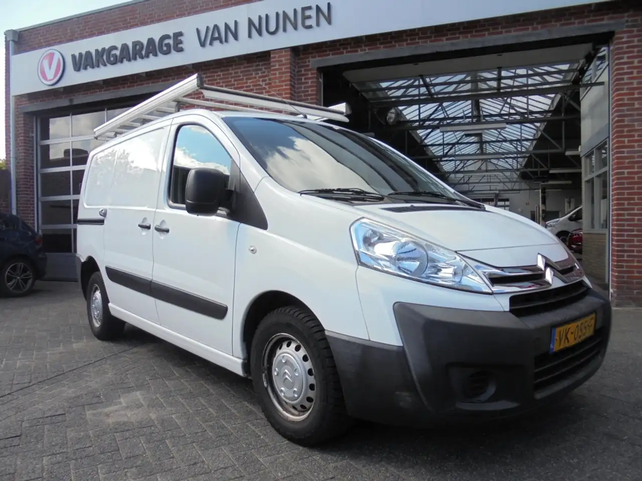 Citroen Jumpy 12 L2H1 HDi 90||Trekhaak||Imperiaal|| — photo 1 of 15