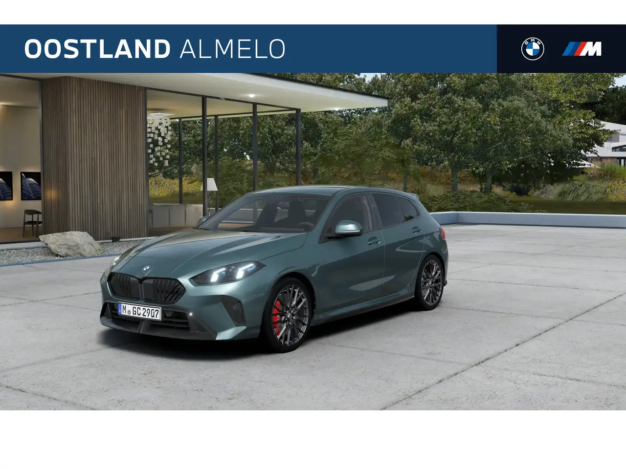 BMW 120 1 Serie M Sport Automaat / Sportstoelen / Comfort — photo 1 of 10
