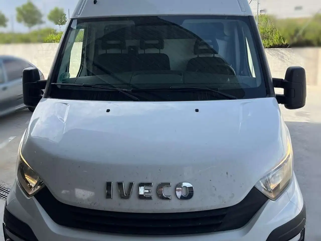 Iveco Daily 35C 16 A8 3450 Regional — photo 1 of 16