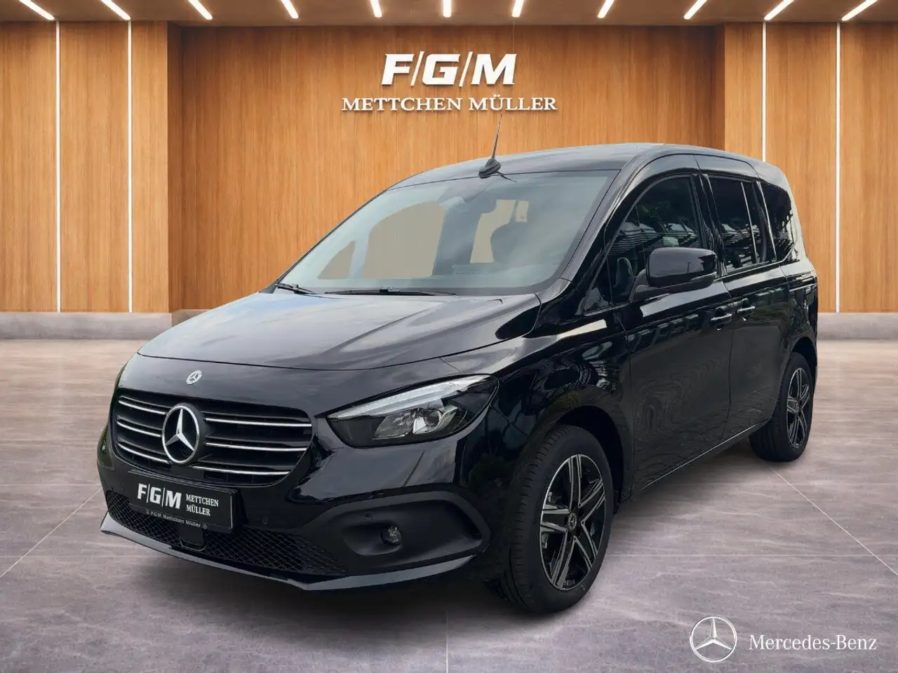 Mercedes-Benz T-Klasse T 180d Progressive — photo 1 of 18