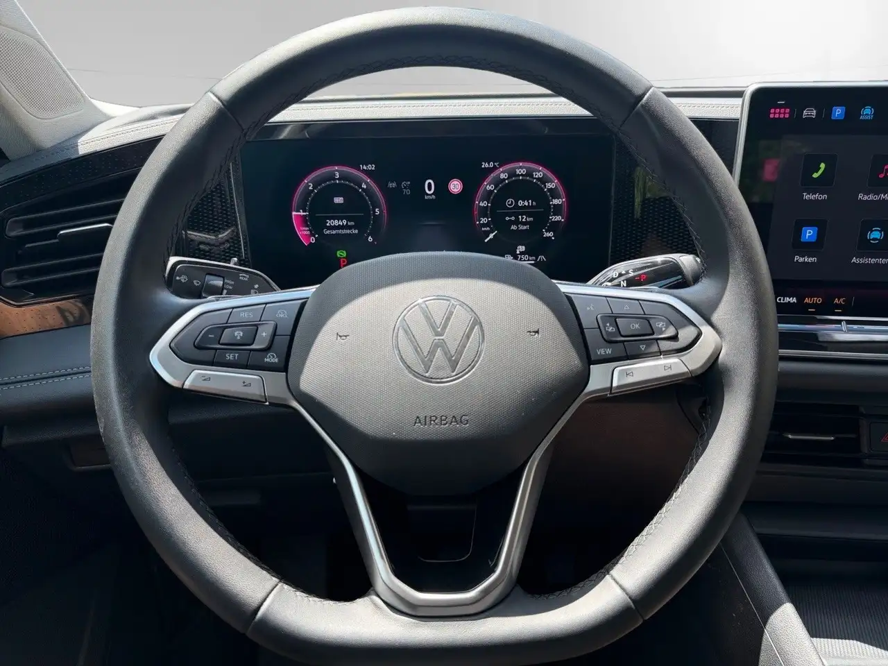 2025 Volkswagen Tiguan 2.0 TDI MWST DSG ACC AMBIENTE, photograph 12