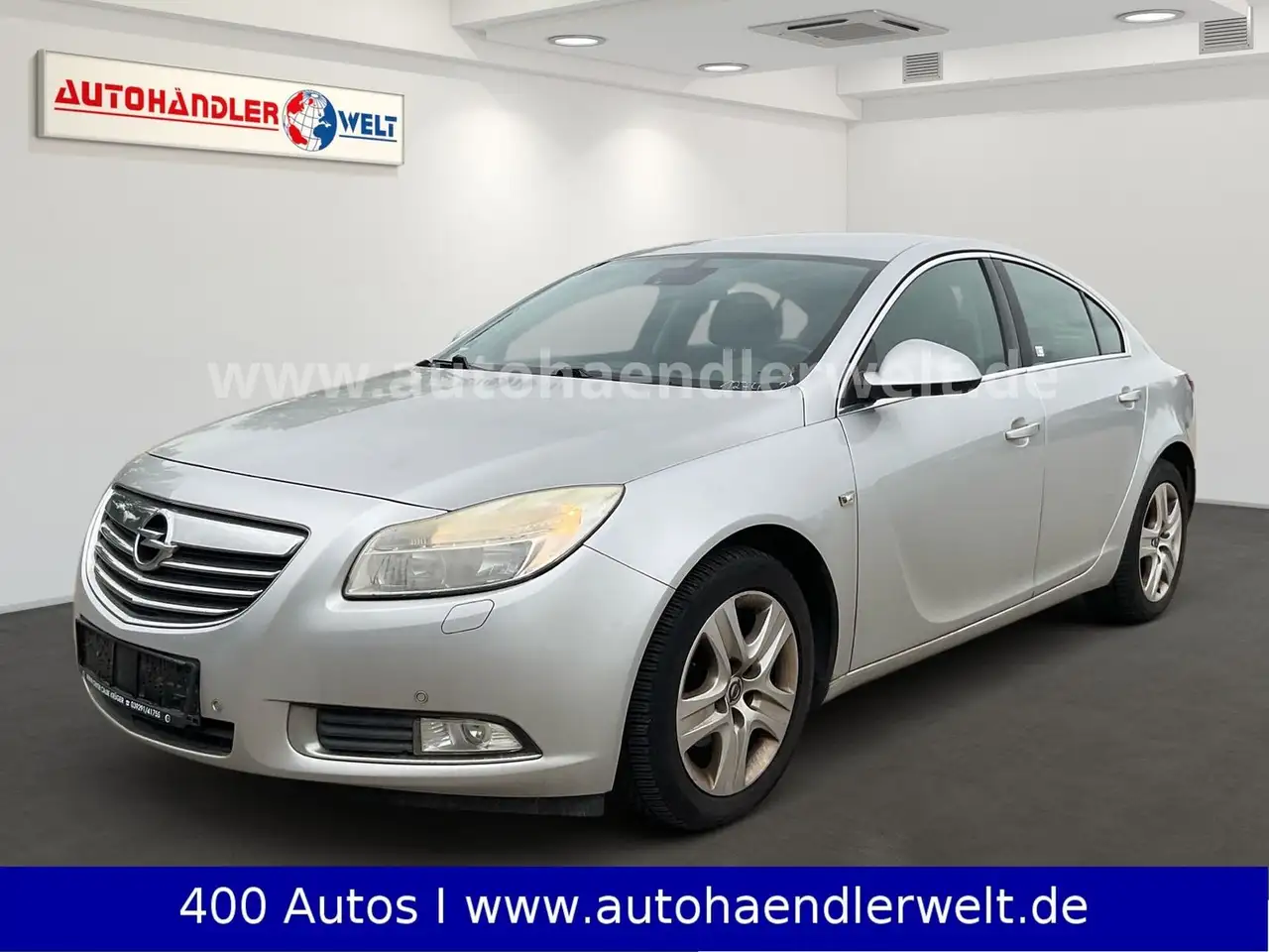 Opel Insignia 1.8 Edition — photo 1 of 17