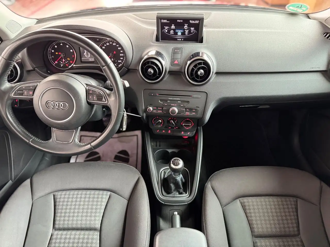 2015 Audi A1 1.2 TFSI Sportback attraction/1.Hd/KetteNeu, photograph 11