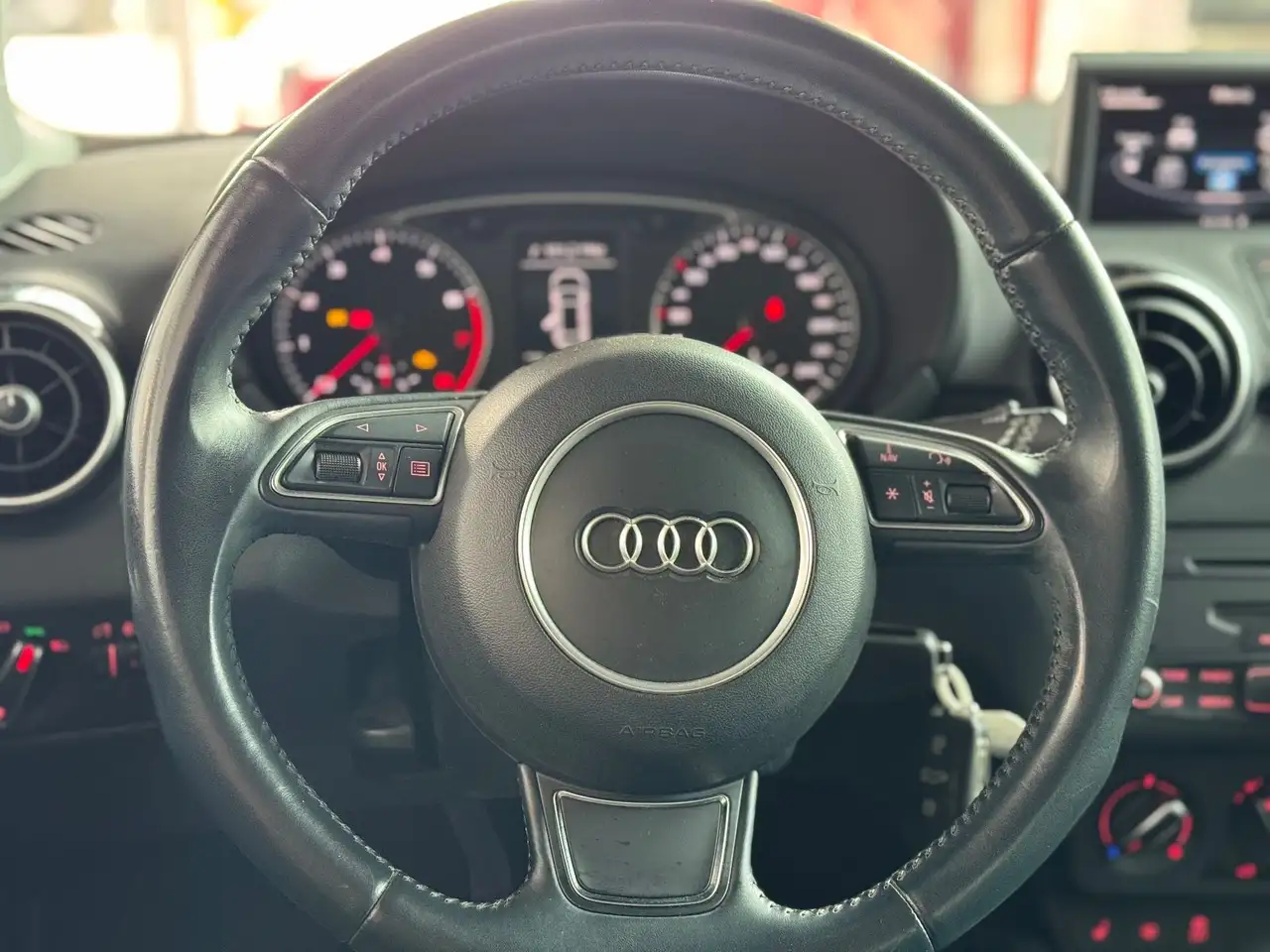 2015 Audi A1 1.2 TFSI Sportback attraction/1.Hd/KetteNeu, photograph 12