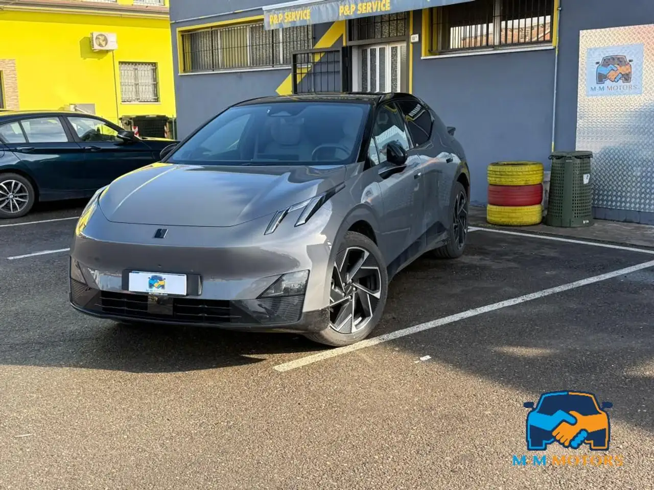 Lynk & Co 02 More — photo 1 of 14