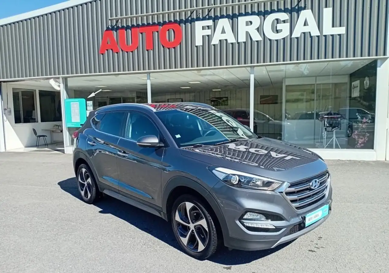 Hyundai TUCSON 1.7 CRDi 115 2WD S Edition — photo 1 of 15