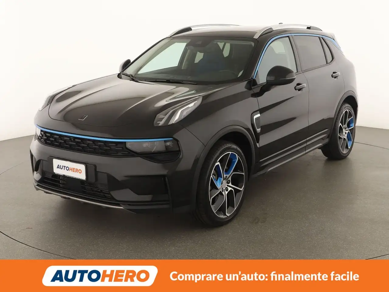 Lynk & Co 01 1.5 Plug-in Hybrid PHEV — photo 1 of 15