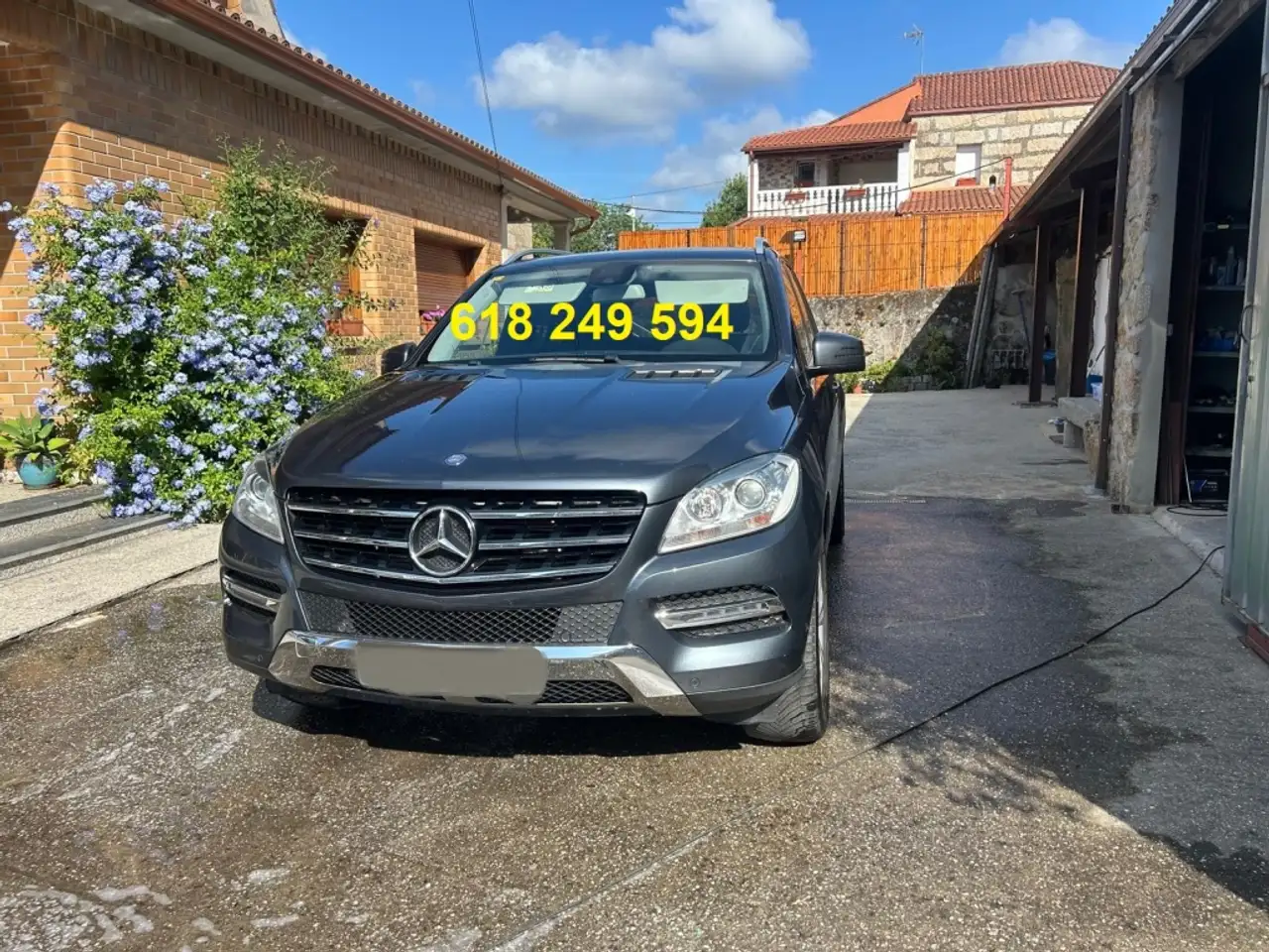 Mercedes-Benz ML 250 250BlueTec 4M 7G Plus — photo 1 of 23