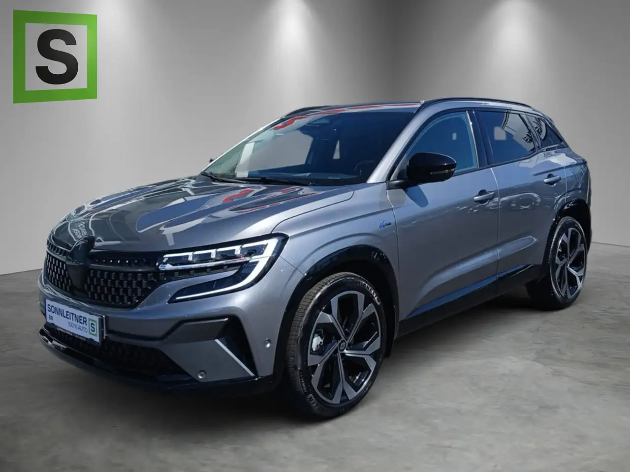 Renault Austral AUSTRAL Iconic Esprit Alpine E-Tech Hybrid 200 — photo 1 of 19