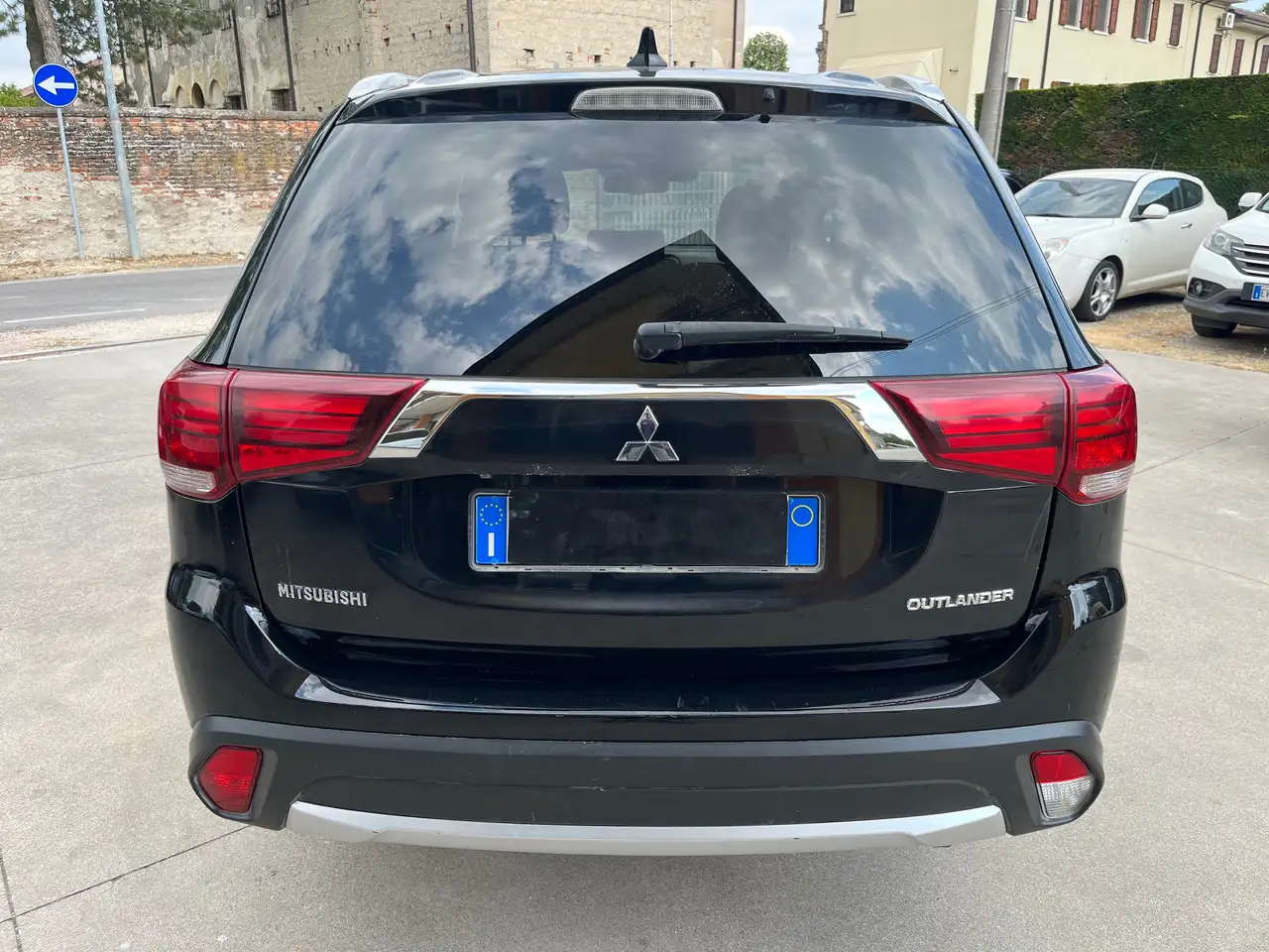 2019 Mitsubishi Outlander 2.2 Instyle awd 4x4 Automatico! 7 posti, photograph 5
