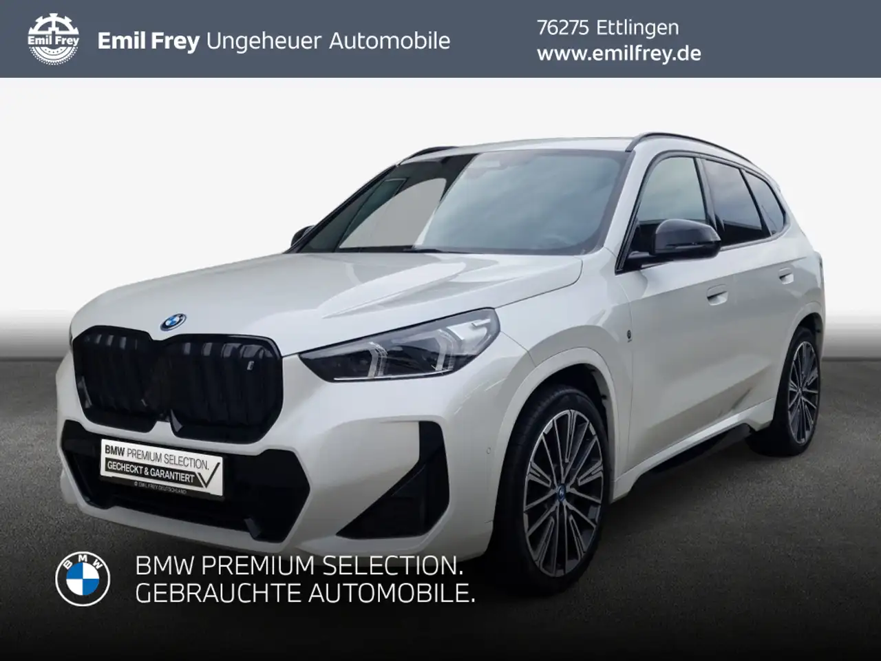 BMW iX1 xDrive30 M-Paket Pano LED HeadUp H&K Navi — photo 1 of 25