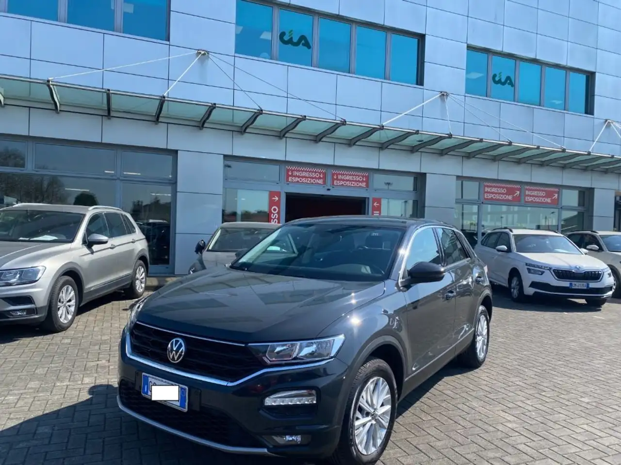 Volkswagen T-Roc 1.0 TSI Style BlueMotion Technology — photo 1 of 12