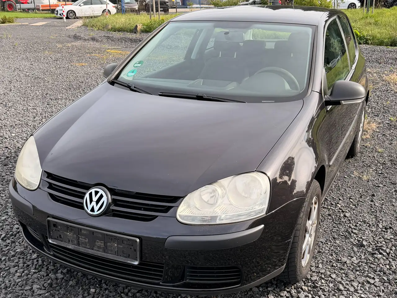 Volkswagen Golf Golf 1.4 Tour — photo 1 of 16