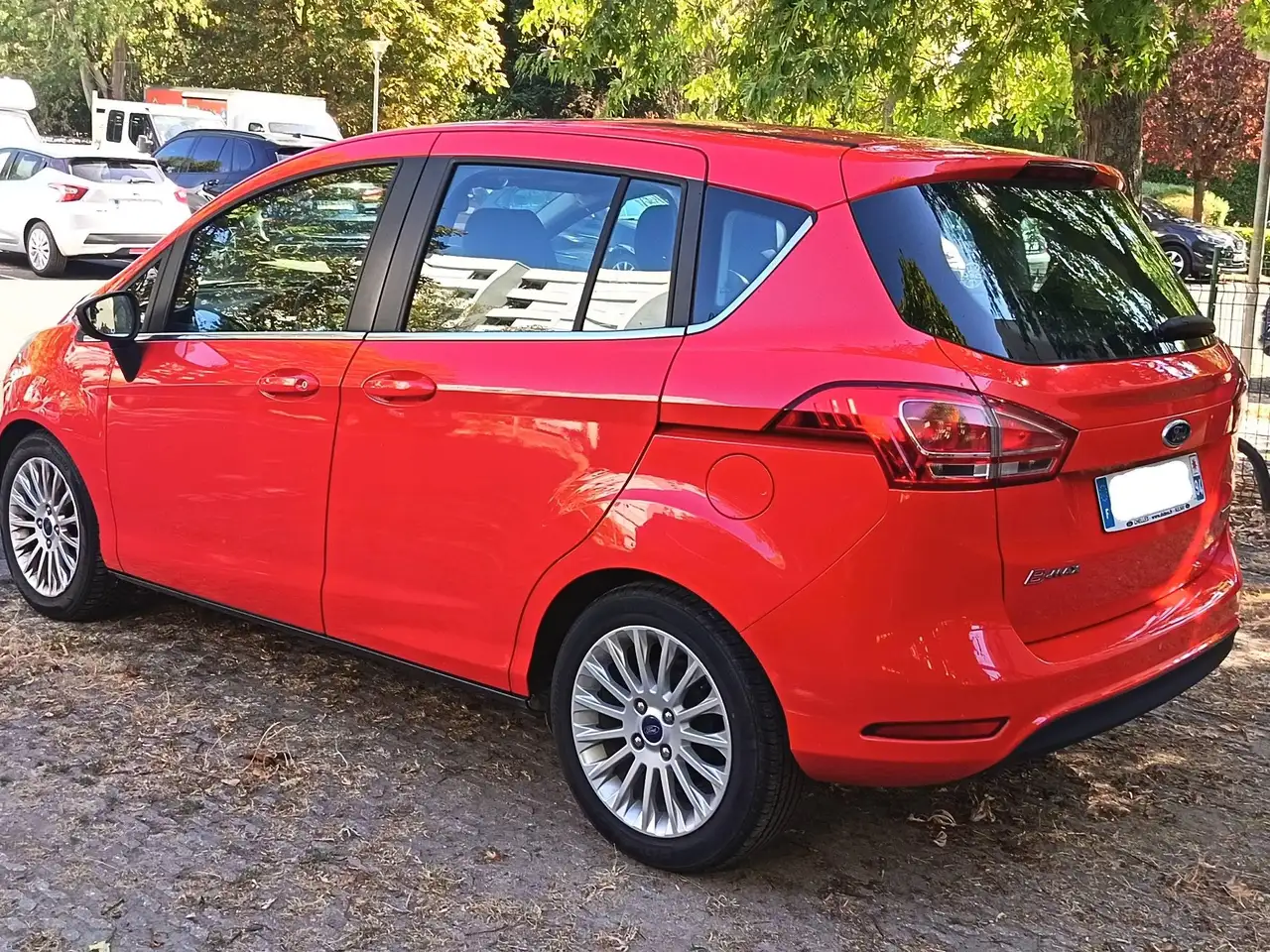 Ford B-Max B-MAX 1.0 EcoBoost 125 S — photo 1 of 10