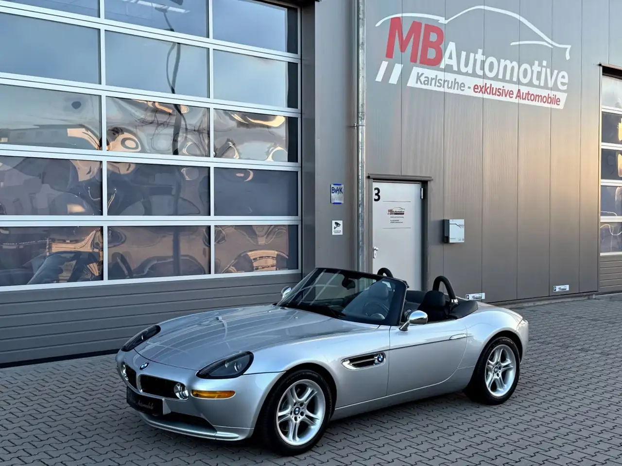 BMW Z8 Deutsches Fahrzeug 2.Hand BMW Scheckheft Perf — photo 1 of 40