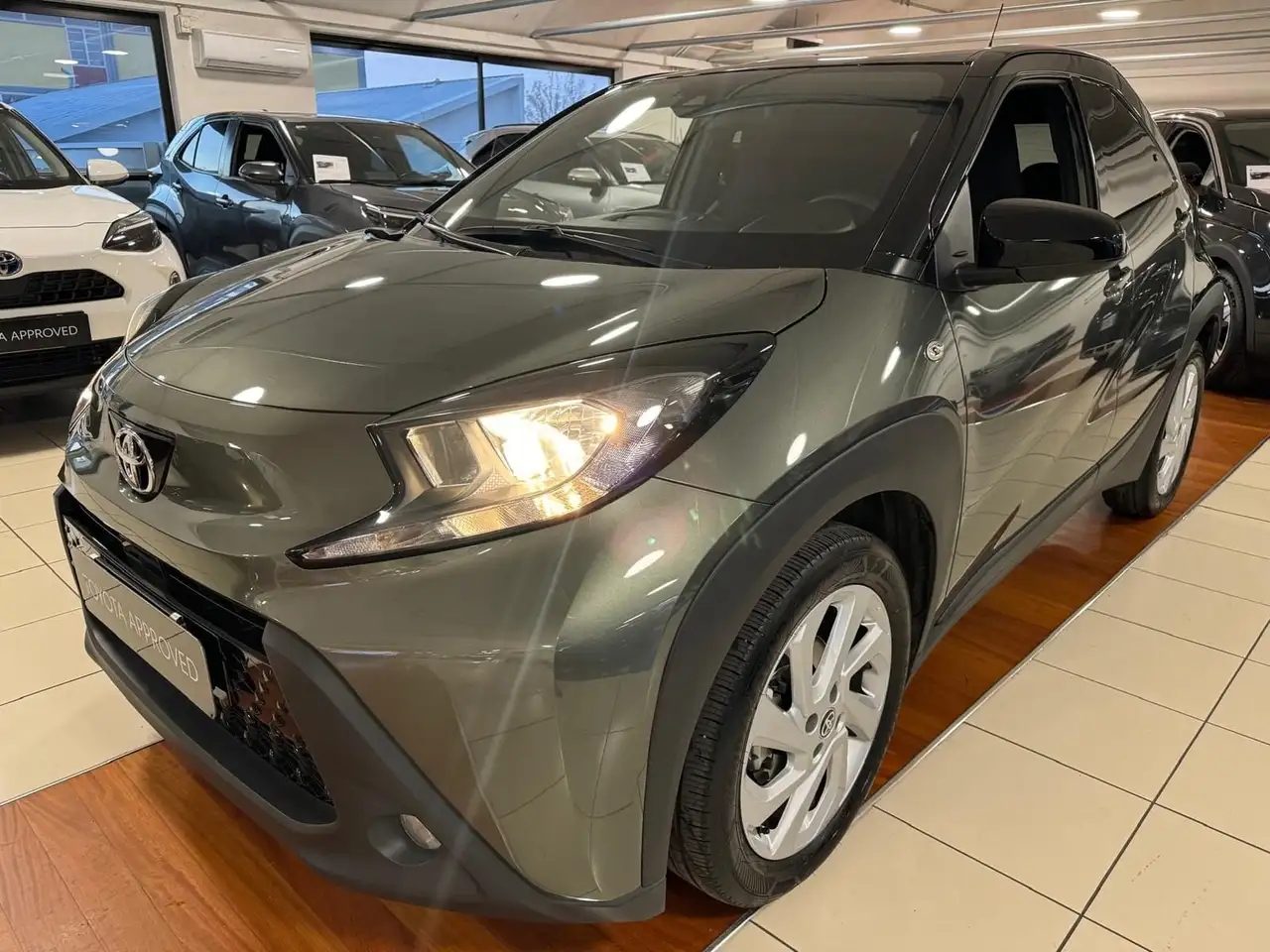 Toyota Aygo X 1.0B (72 CV) Trend — photo 1 of 15