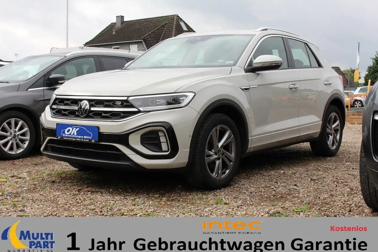 Volkswagen T-Roc R-Line *S.Heft*1.Hand*LED*VirtualCockpit* — photo 1 of 21