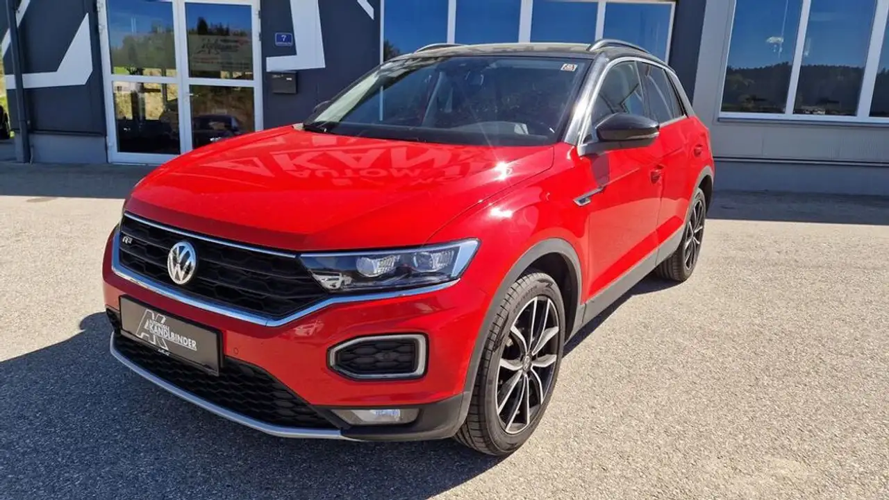 Volkswagen T-Roc TSI ''Top Ausstattung'' — photo 1 of 19