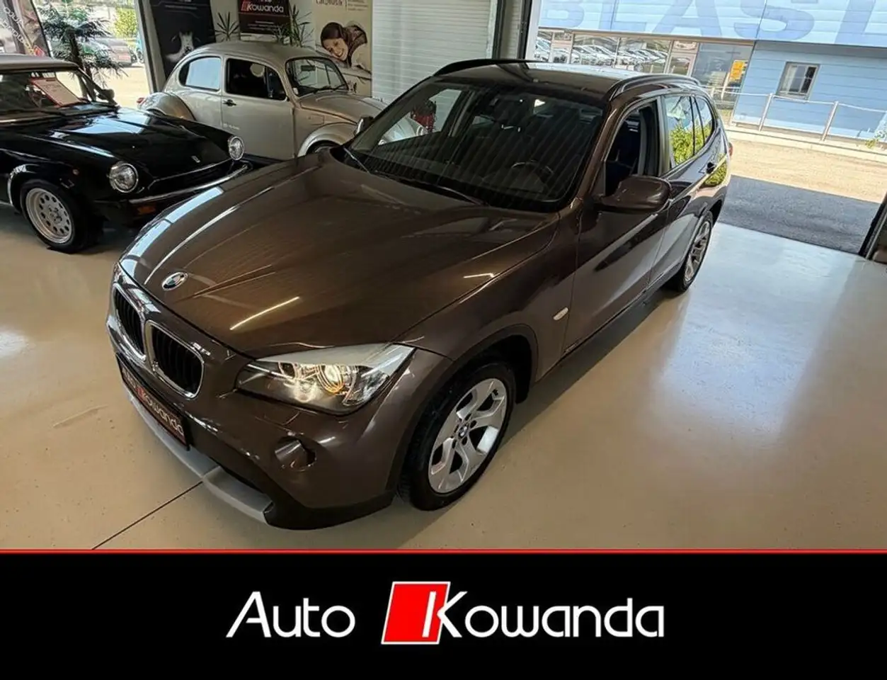 BMW X1 xDrive 18d Sport Automatik -1. Besitz — photo 1 of 20