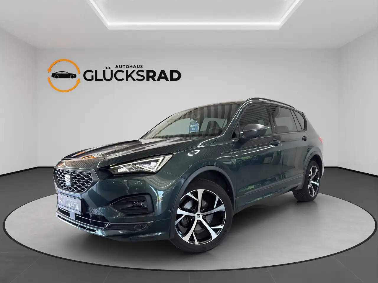 SEAT Tarraco FR Virtual Beats Alcantara LED — photo 1 of 40