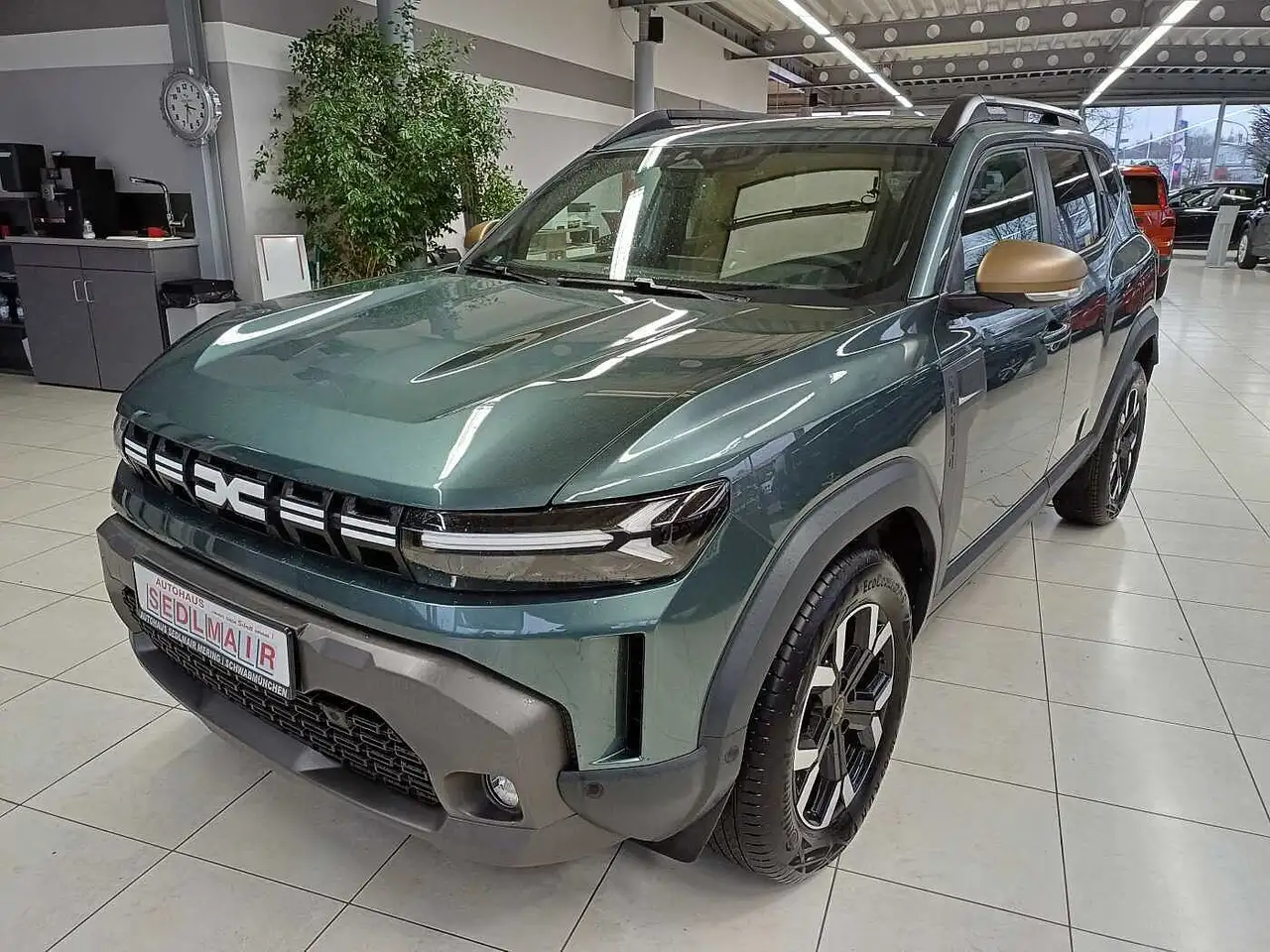 Dacia Duster Extreme TCe 130 WINTER/CITY/TECHNIKPAK — photo 1 of 20