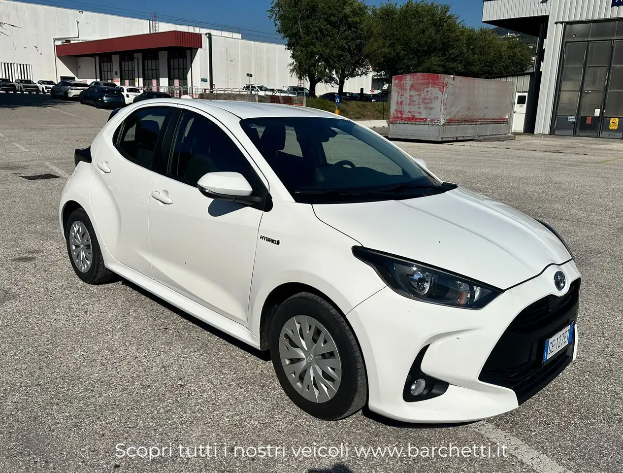 Toyota Yaris Hybrid Active MY20 — photo 1 of 7